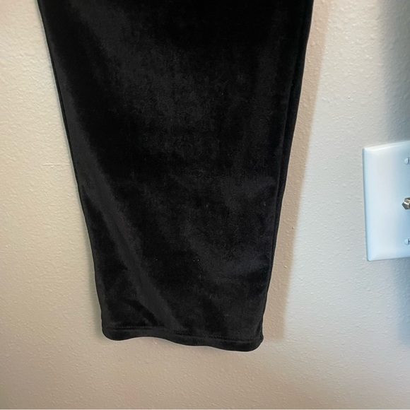 The Nines by Hatch Velvet Jumpsuit - Picture 6 of 10